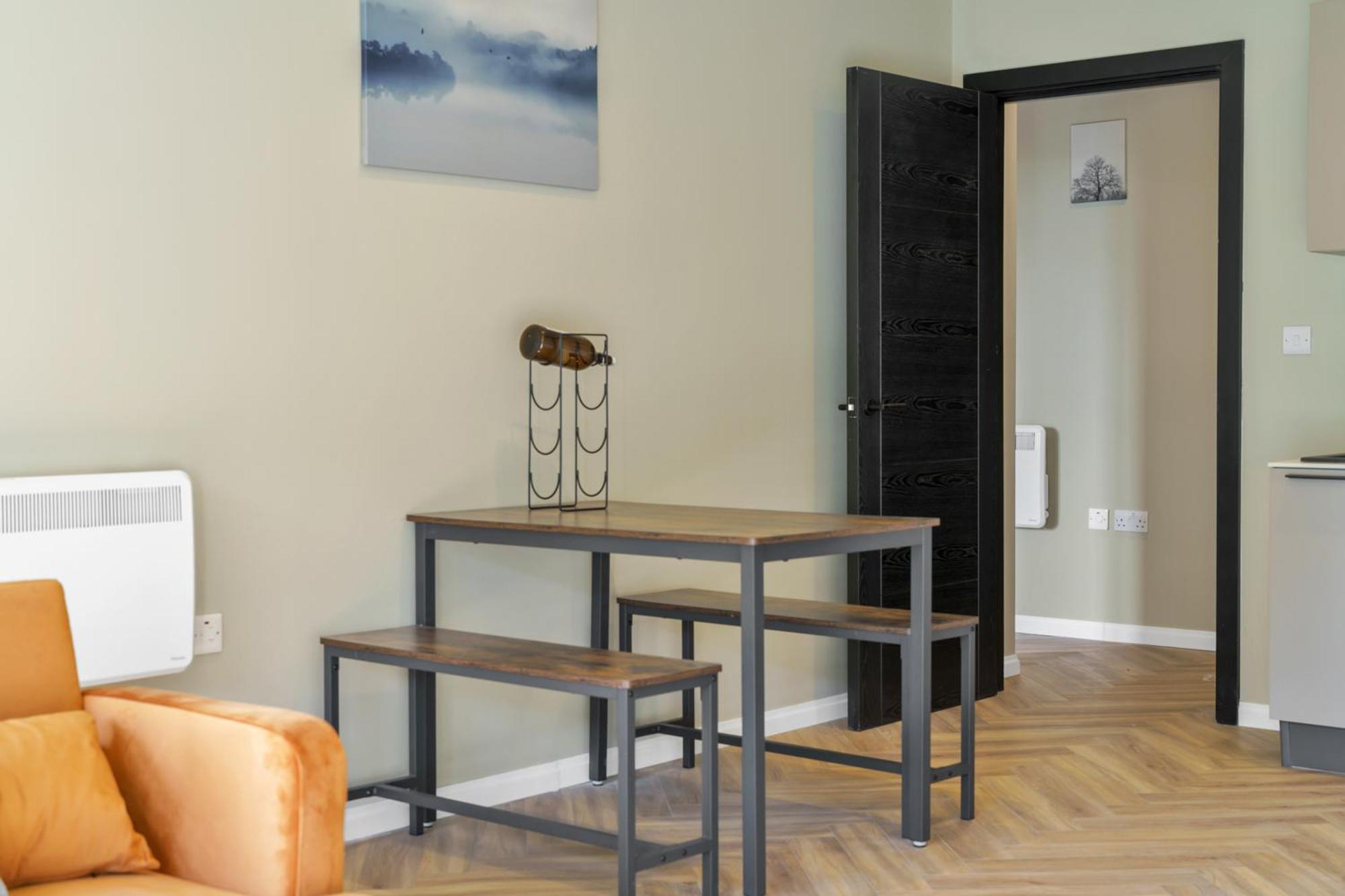 Oyo Fine B&B Hanwell ภายนอก รูปภาพ