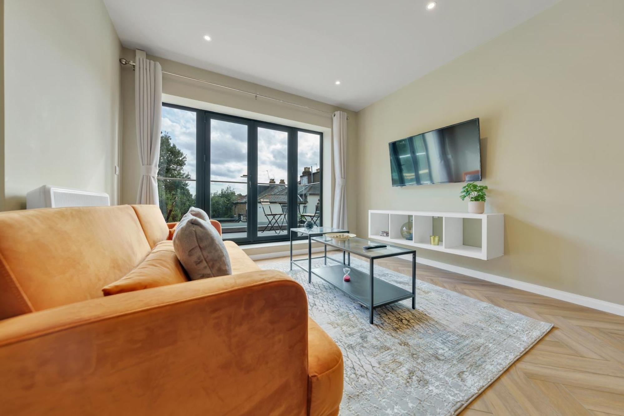 Oyo Fine B&B Hanwell ภายนอก รูปภาพ
