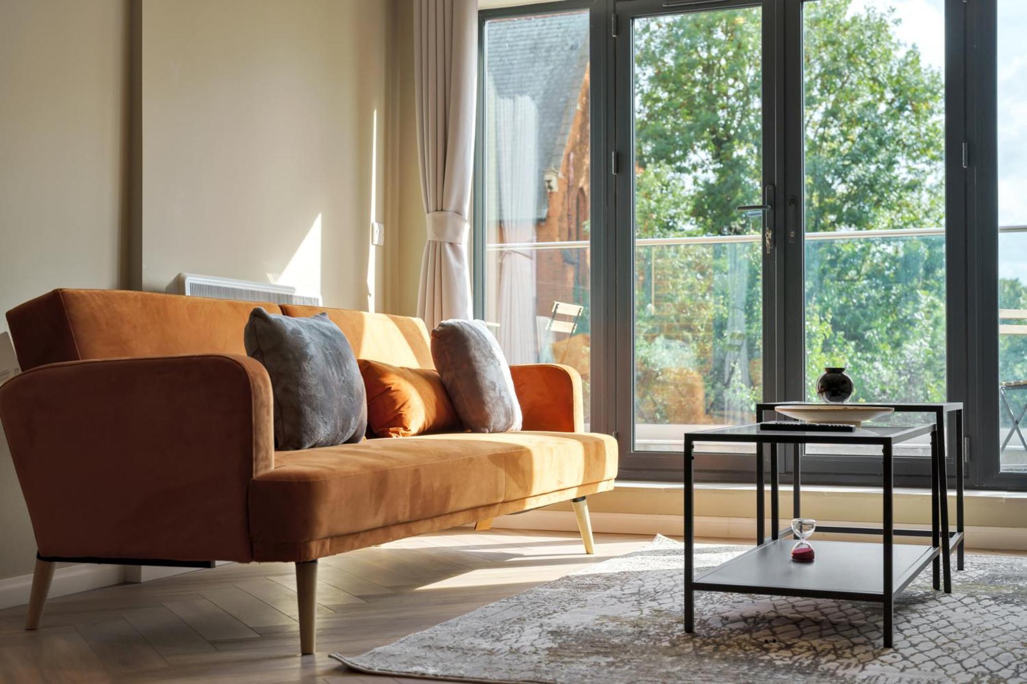 Oyo Fine B&B Hanwell ภายนอก รูปภาพ