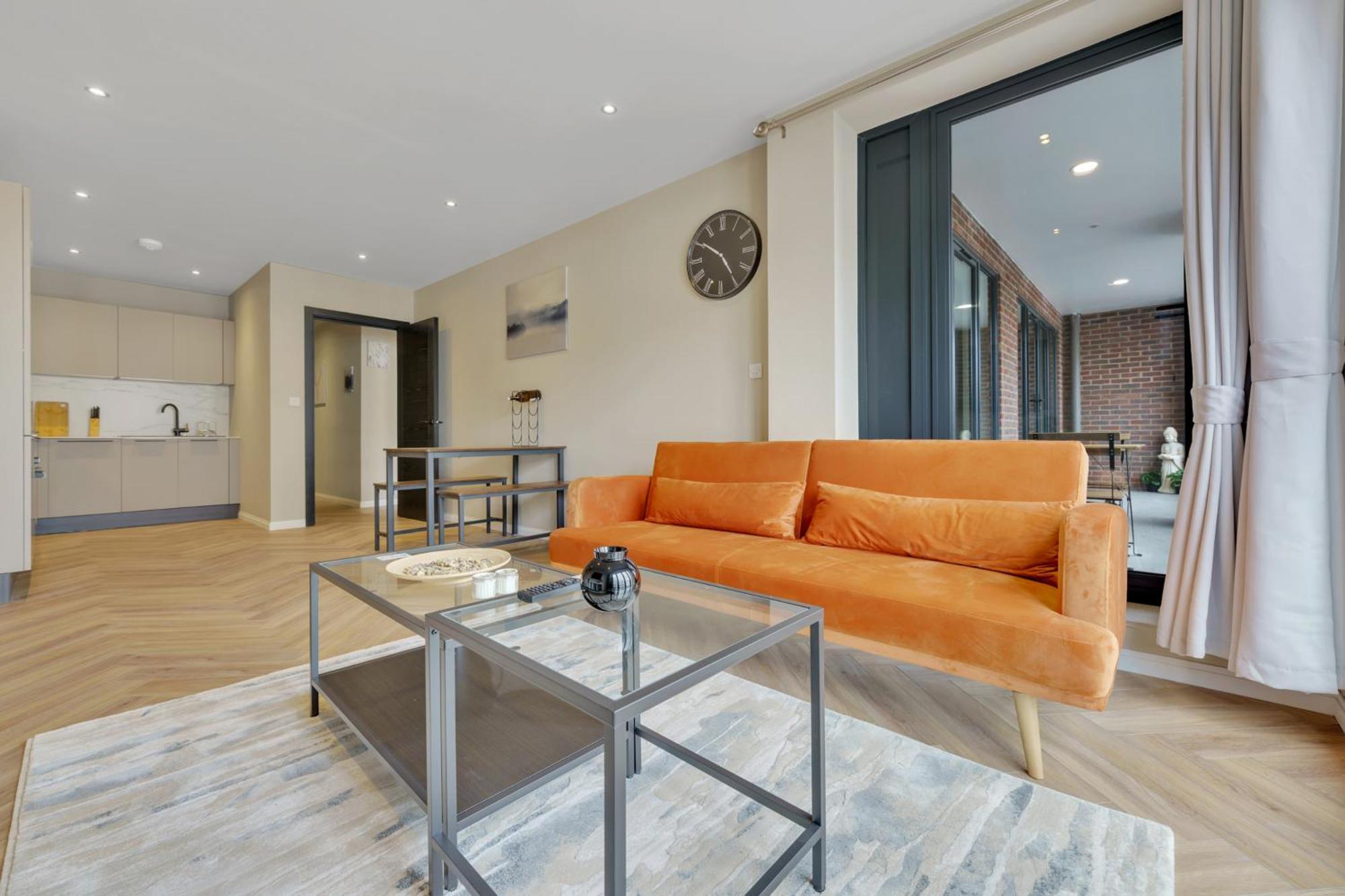 Oyo Fine B&B Hanwell ภายนอก รูปภาพ