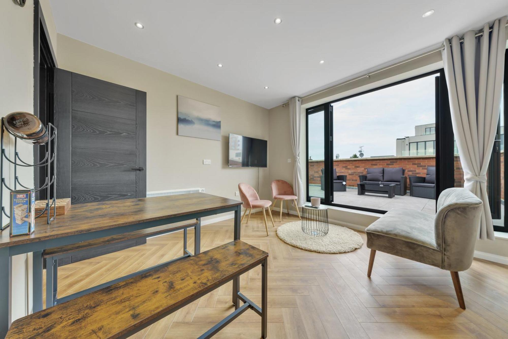 Oyo Fine B&B Hanwell ภายนอก รูปภาพ