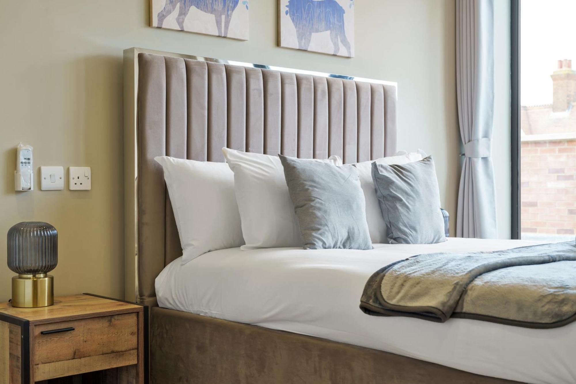 Oyo Fine B&B Hanwell ภายนอก รูปภาพ